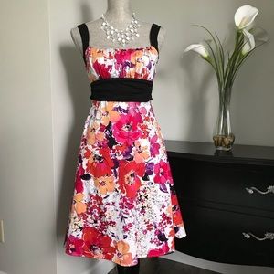 B. Smart Floral Dress (size 16)